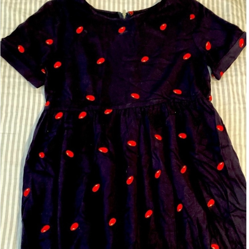Cute cute white Pepper Navy n Red Jelly Beans Dress